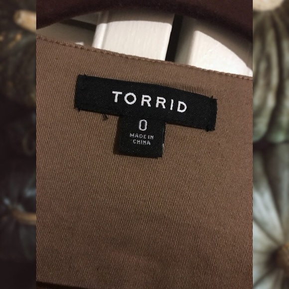 NWOT Torrid Military Ruffle Jacket Tan - Picture 4 of 4